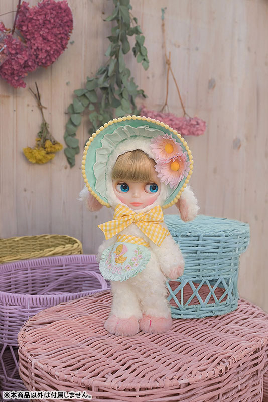 FIGURE-196761_03.jpg