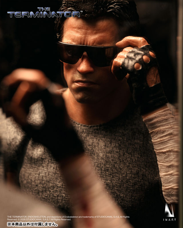 ターミネーター T-800 1/6 完成品アクションフィギュア