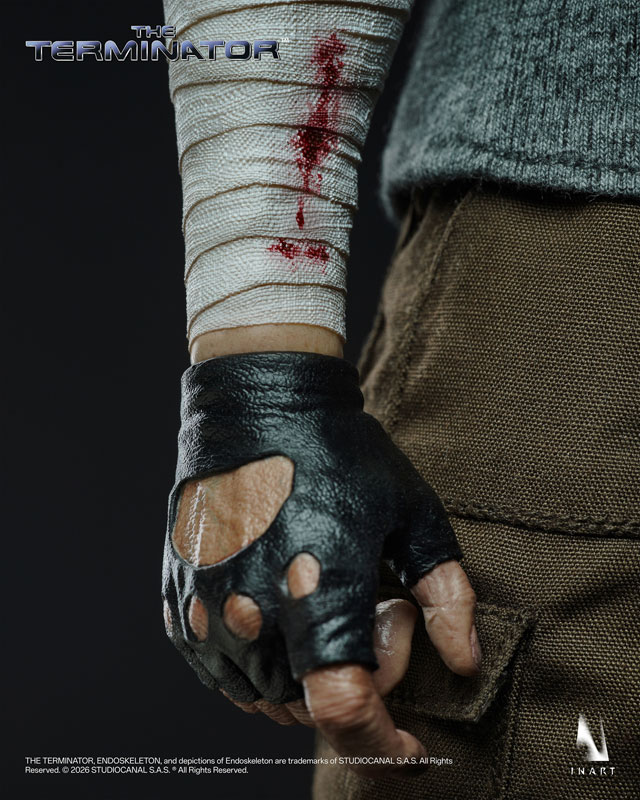 ターミネーター T-800 1/6 完成品アクションフィギュア