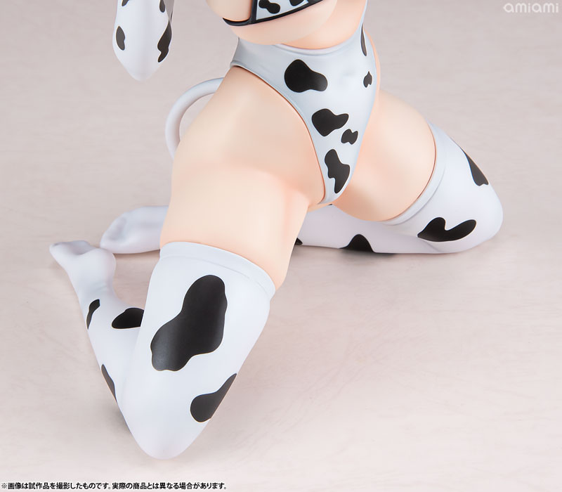 ぬきたし THE ANIMATION 畔美岬 フィギュア 台座付き全体