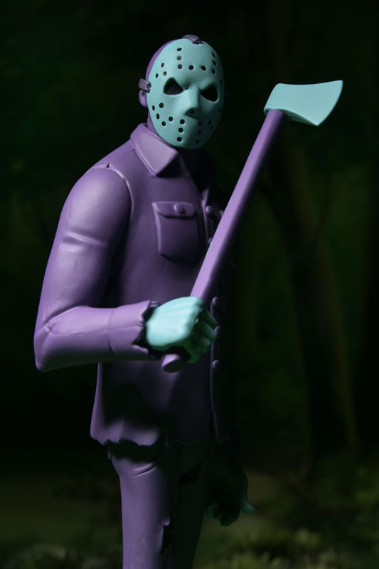 FIGURE-197256_06.jpg