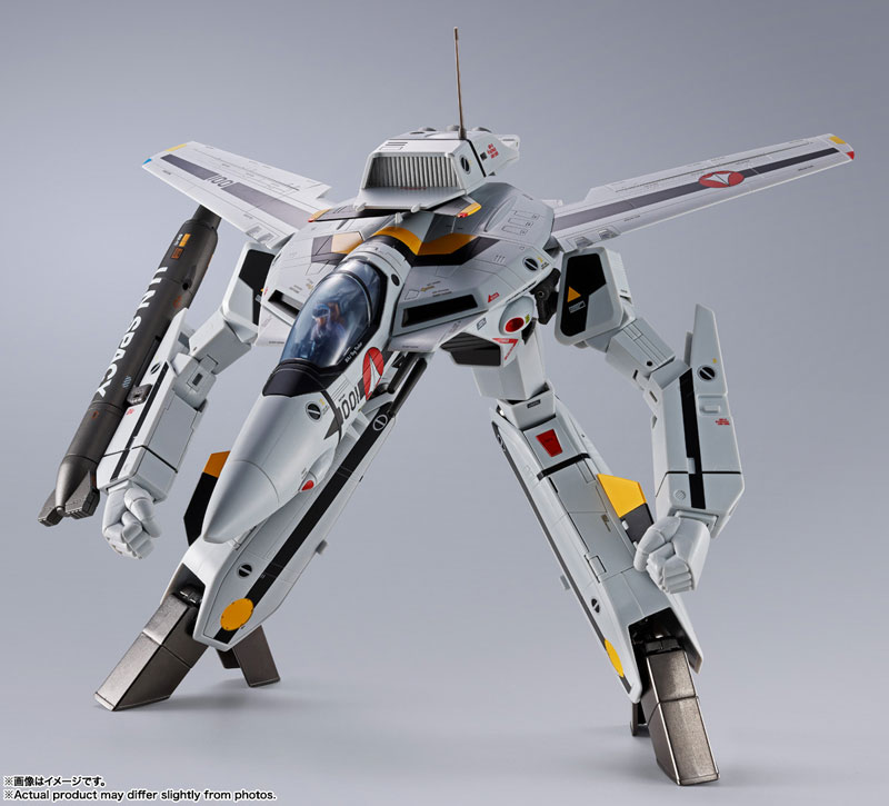 FIGURE-197744_09.jpg