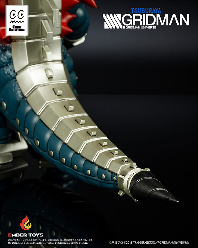 FIGURE-197896_09.jpg