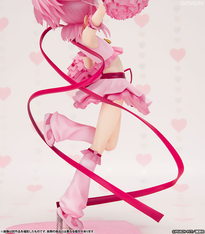 小物アップと手元のディテール アミュレットハート 1/7 フィギュア