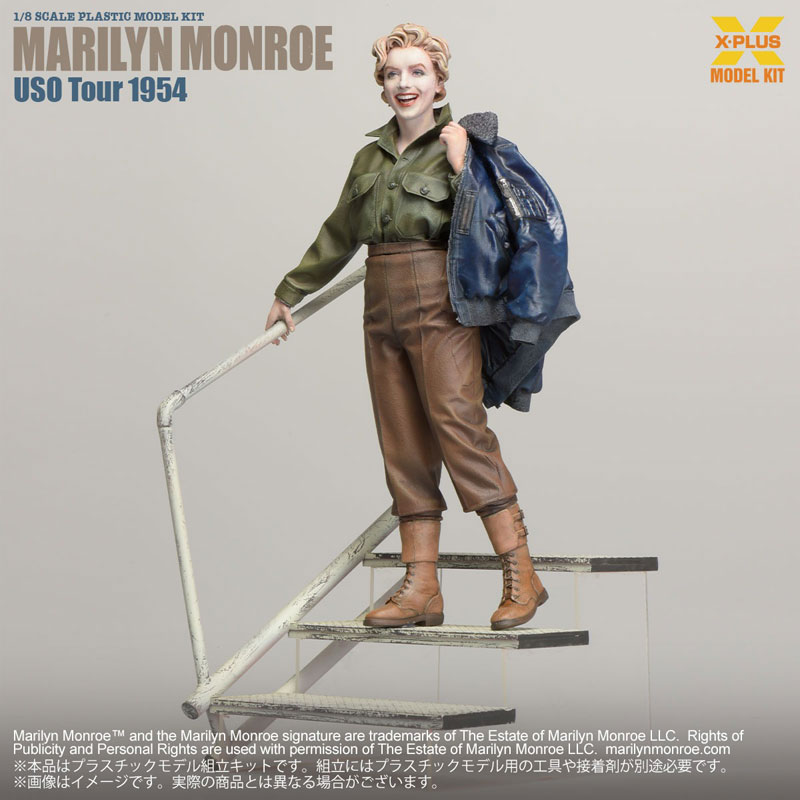 FIGURE-198500_02.jpg