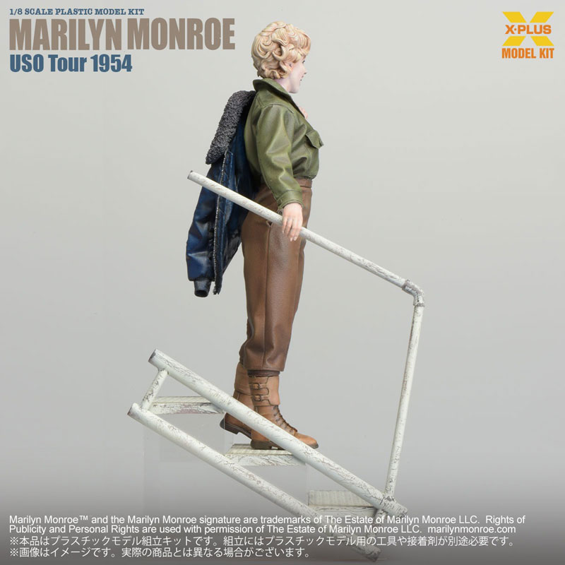 FIGURE-198500_03.jpg