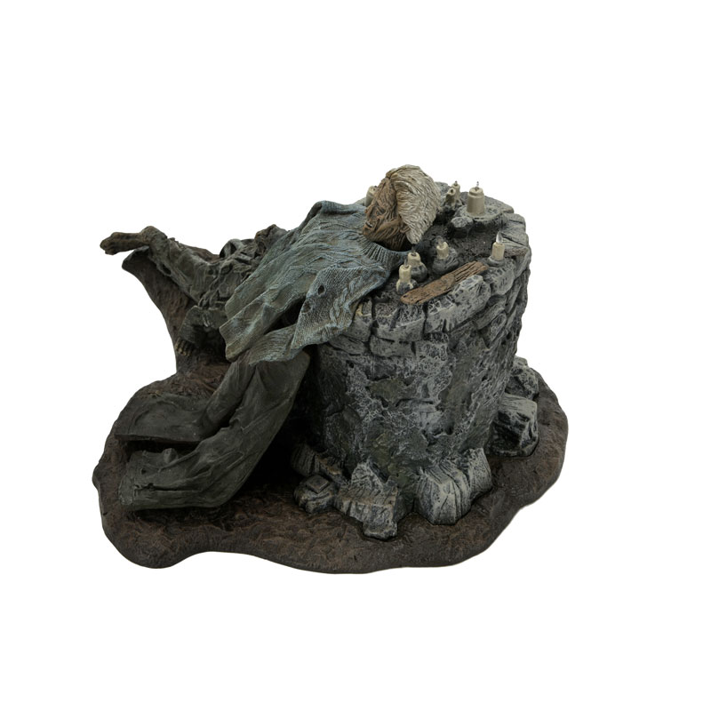 FIGURE-198748_04.jpg