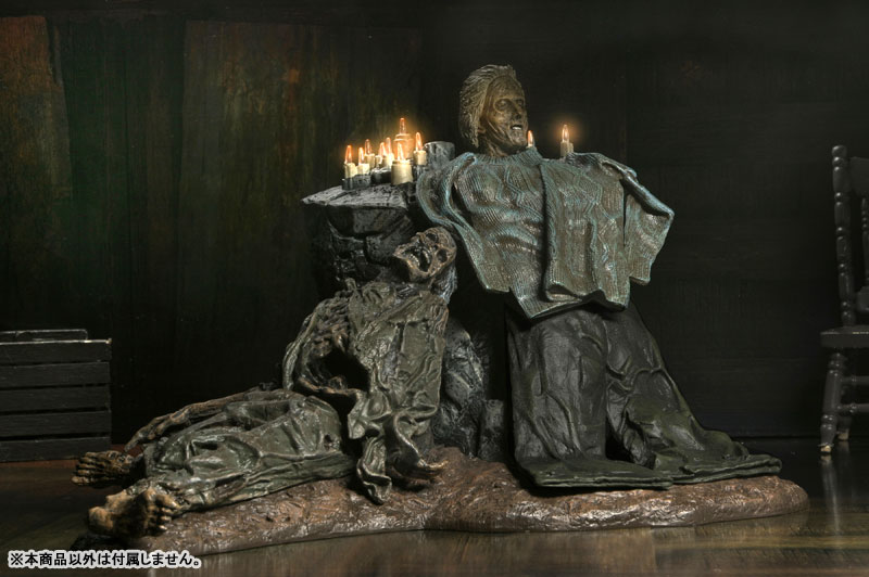 FIGURE-198748_10.jpg