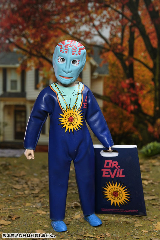 FIGURE-198749_08.jpg