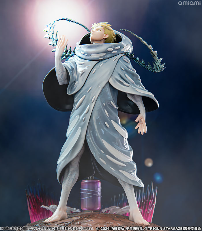 FIGURE-198753_25.jpg