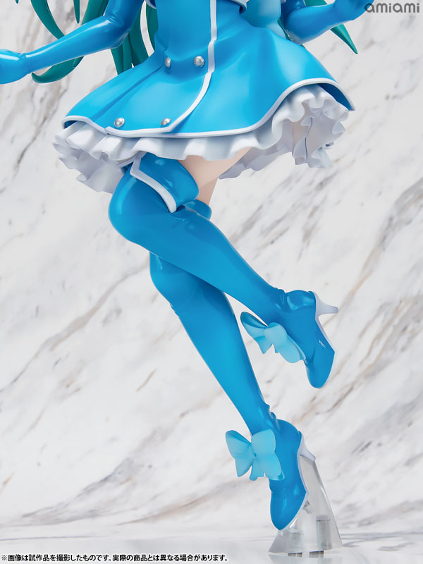 マジアアズール フィギュア 衣装違い