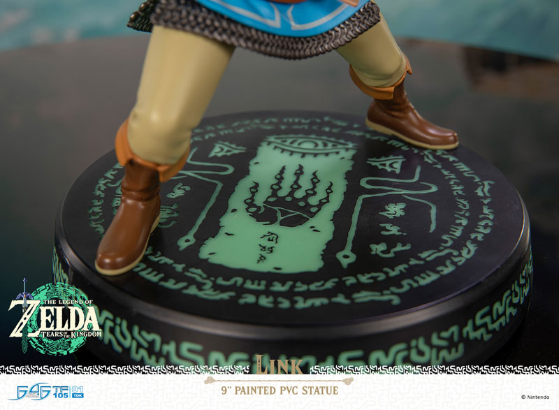 ゼルダの伝説 ティアーズ オブ ザ キングダム/ リンク 9インチ PVC