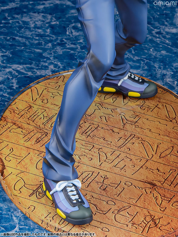 FIGURE-199382_19.jpg