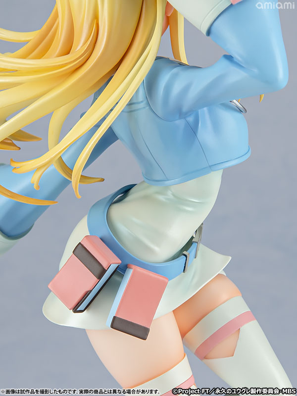FIGURE-199507_17.jpg