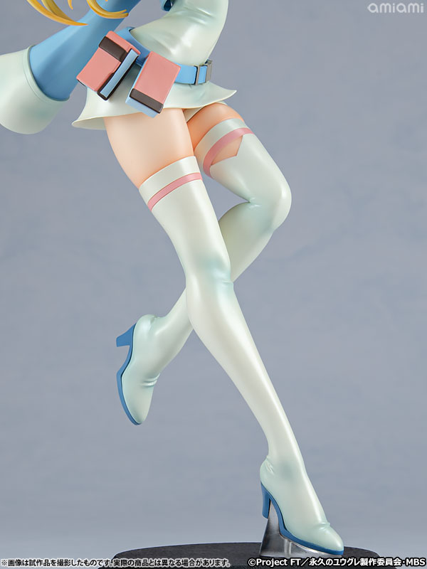 FIGURE-199507_21.jpg