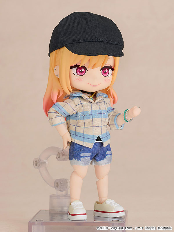 FIGURE-199767_03.jpg
