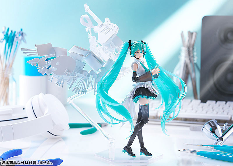 初音ミク プラモデル 後ろ姿 ツインテールの動き