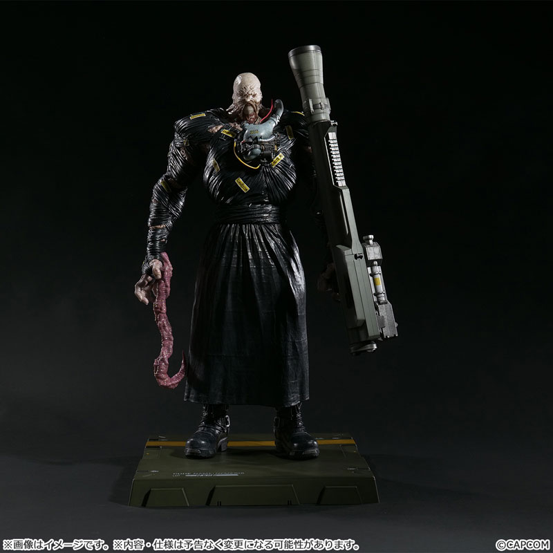 FIGURE-199945_13.jpg