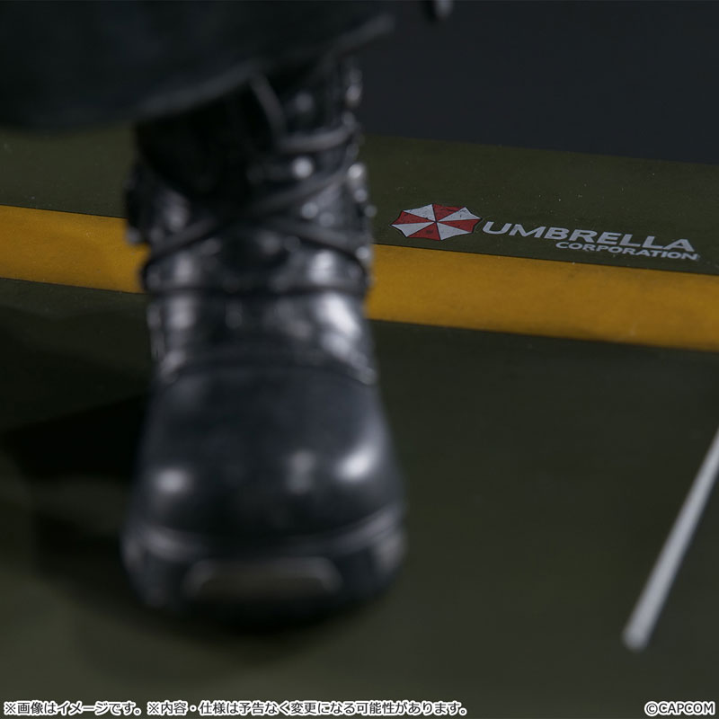 FIGURE-199945_17.jpg