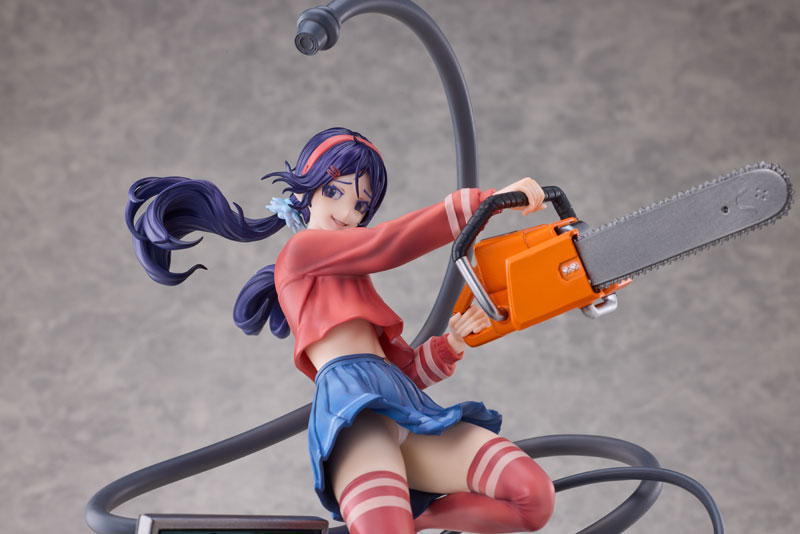 フィギュア側面ビュー 細部までこだわった造形