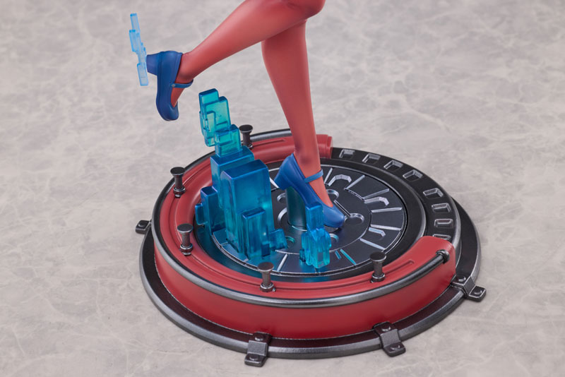 親切なミタ フィギュア 台座含む全体バランス