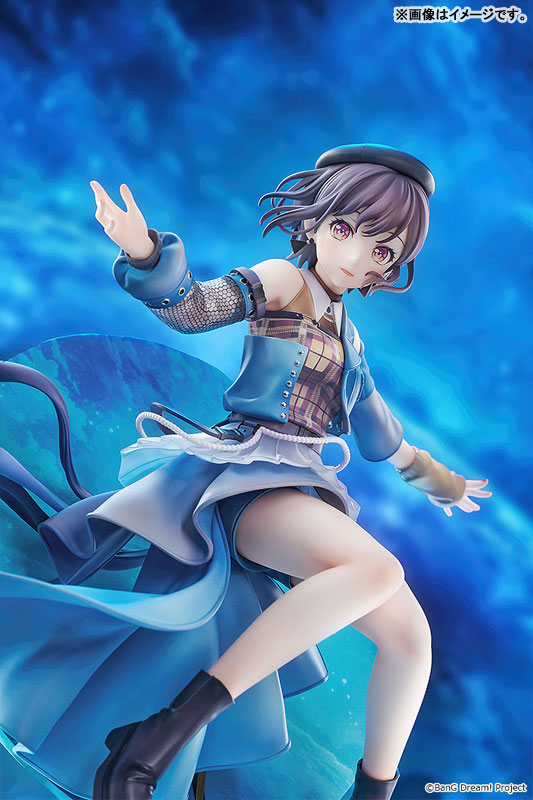 高松燈 フィギュア 横からのシルエット 浮遊感のある造形