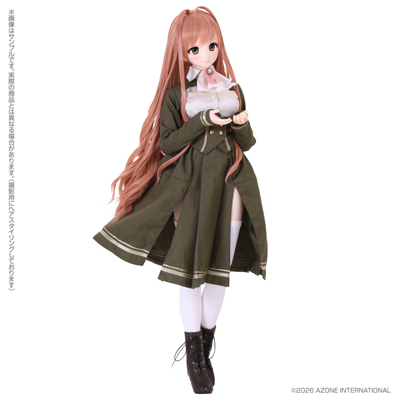 ユリヤ ドール 斜めアングル 制服スタイル カーキカラー