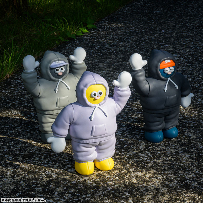 #2 スウェットを着たソフビのトモダチ！(グレー・キャップ)