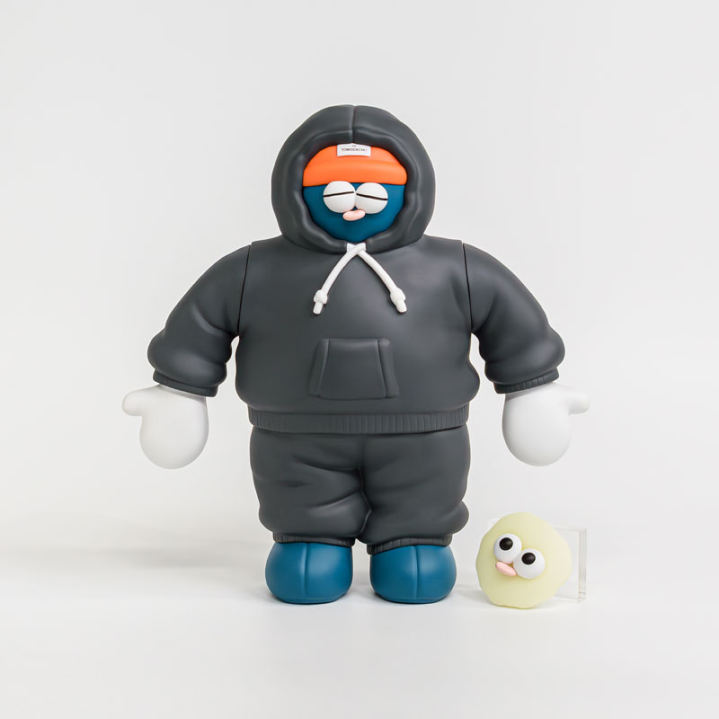 #3 スウェットを着たソフビのトモダチ！(ネイビー・ニットキャップ)