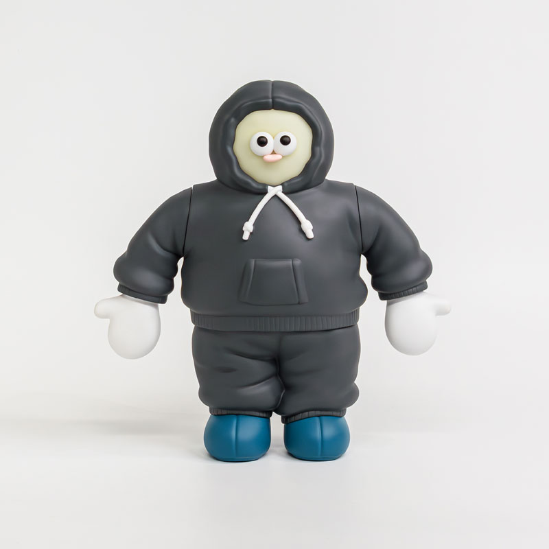 #3 スウェットを着たソフビのトモダチ！(ネイビー・ニットキャップ)