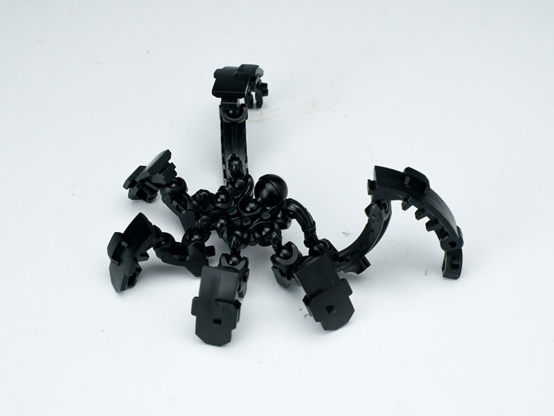 TOY-RBT-9302_02.jpg