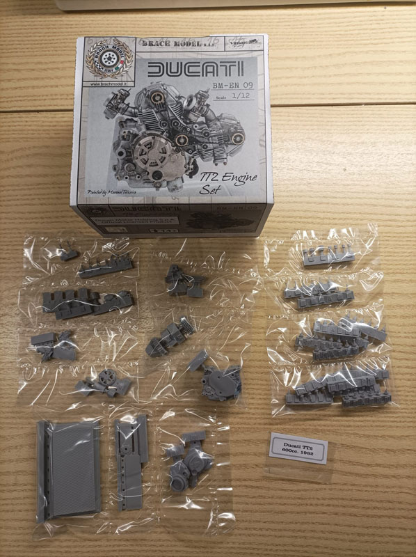 TOY-SCL3-91948_02.jpg