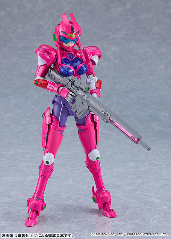 FIGURE-181152_04.jpg