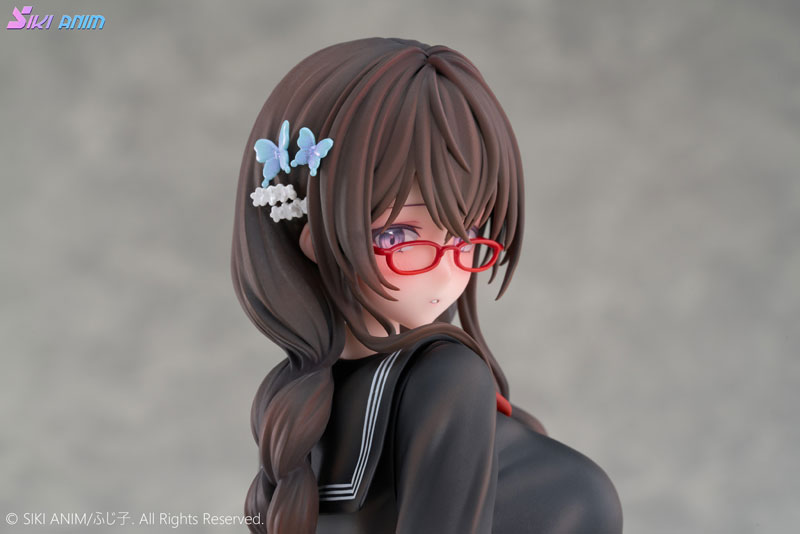 地味だけど下着派手な子 1/6 完成品フィギュア