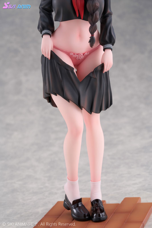 地味だけど下着派手な子 1/6 完成品フィギュア