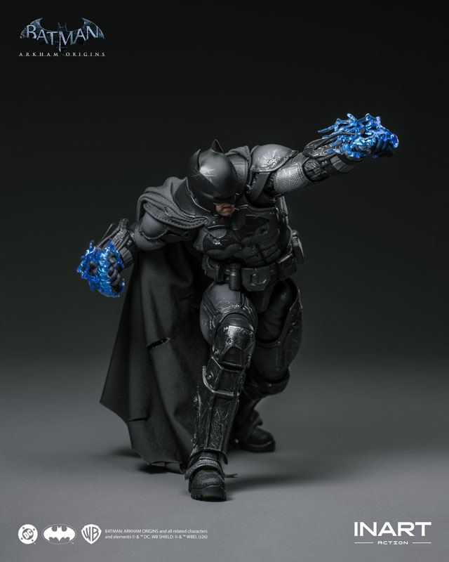 バットマン アーカム・ビギンズ バットマン(バトルダメージVer.) 1/12 完成品アクションフィギュア