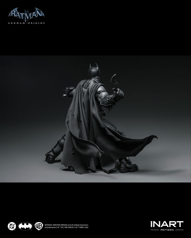 バットマン アーカム・ビギンズ バットマン(バトルダメージVer.) 1/12 完成品アクションフィギュア