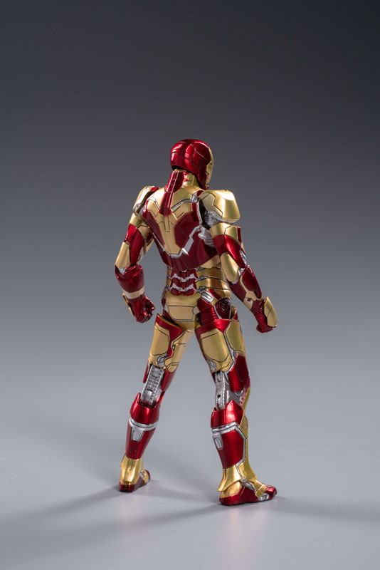 FIGURE-200937_03.jpg