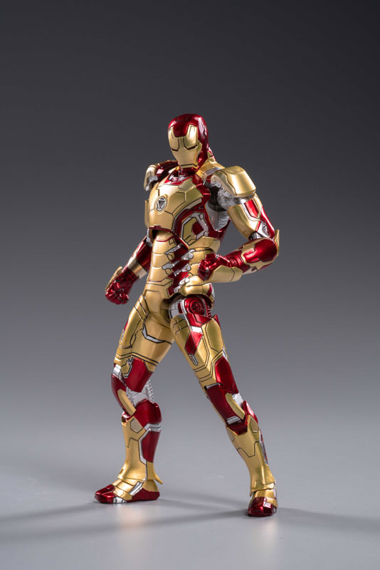 FIGURE-200937_04.jpg