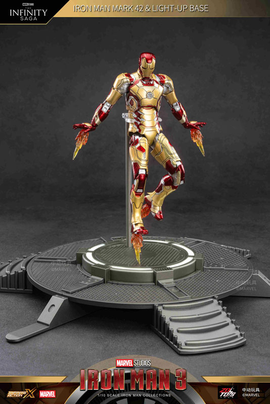 FIGURE-200953_04.jpg