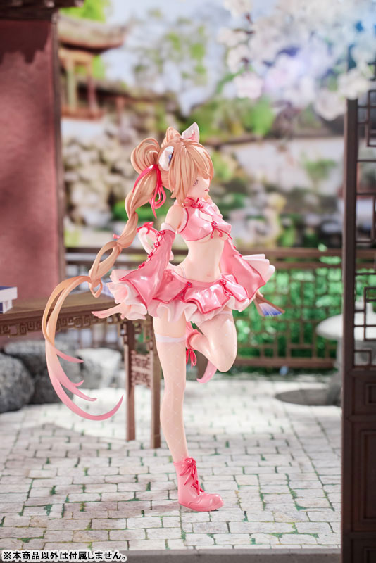 FIGURE-201003_08.jpg