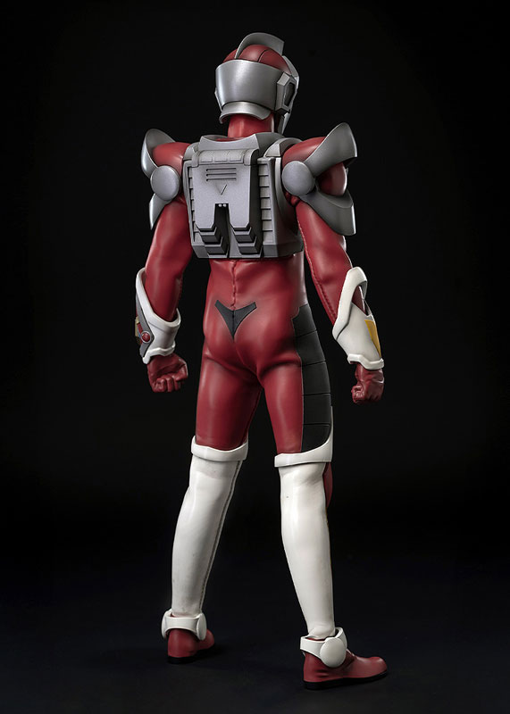 FIGURE-201128_04.jpg