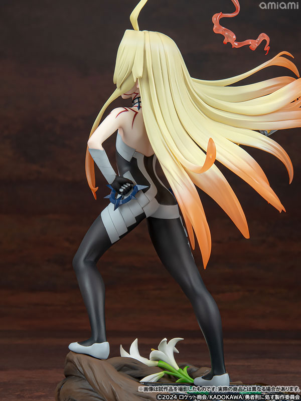 FIGURE-201361_20.jpg