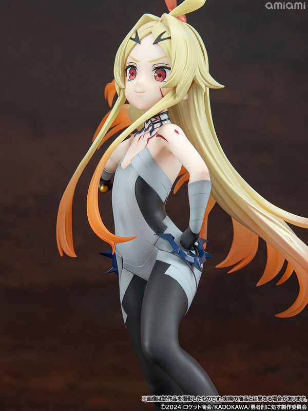 FIGURE-201361_24.jpg