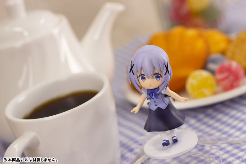 FIGURE-201386_09.jpg