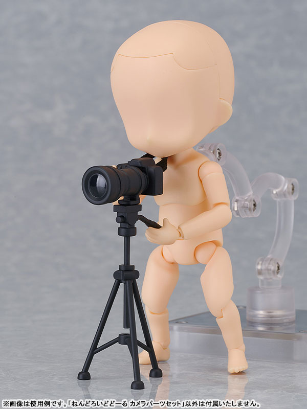 FIGURE-201446_06.jpg