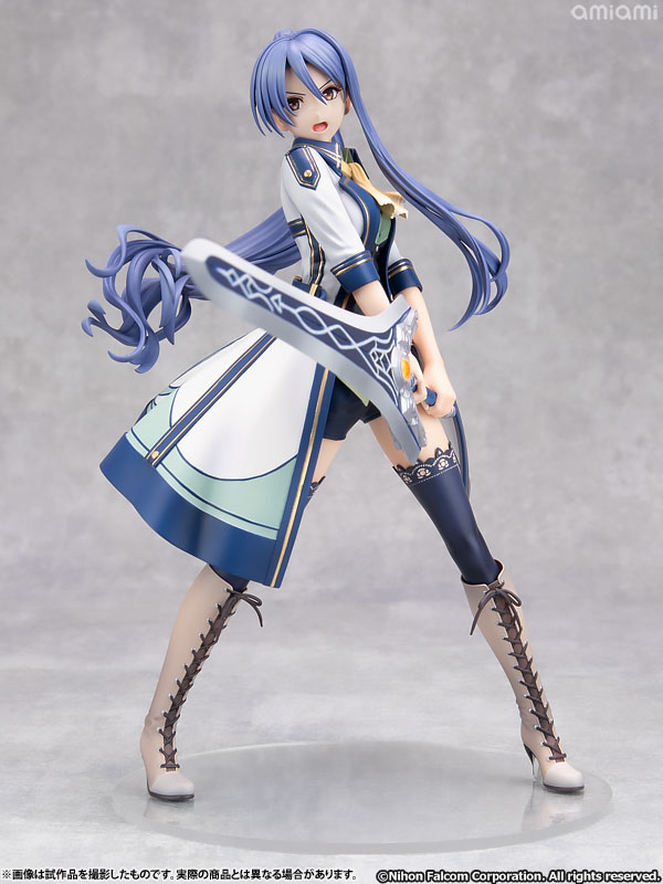 FIGURE-201485_02.jpg