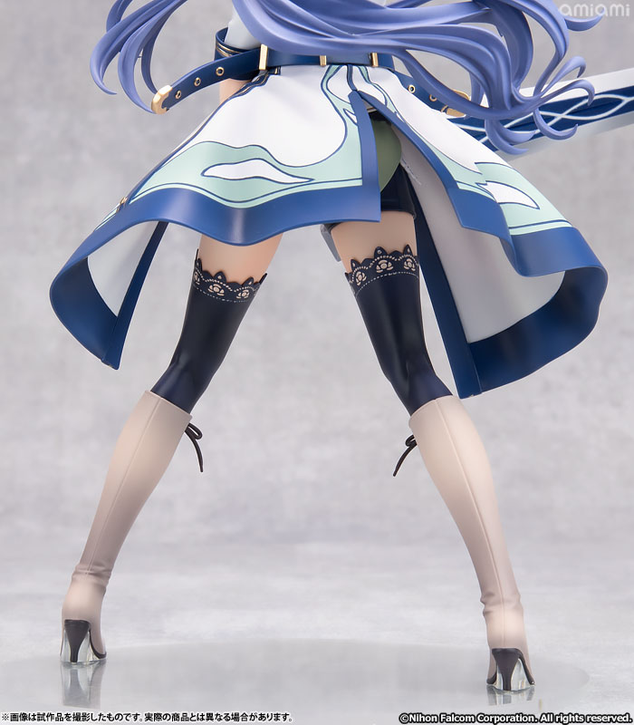 FIGURE-201485_23.jpg