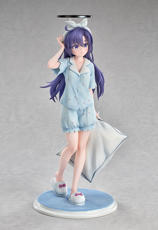 FIGURE-201537_04.jpg
