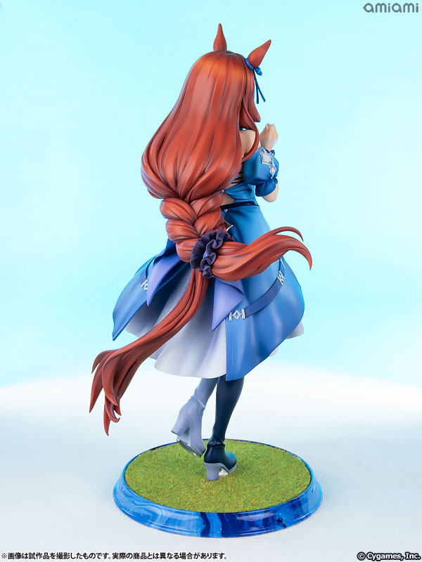 FIGURE-201739_06.jpg